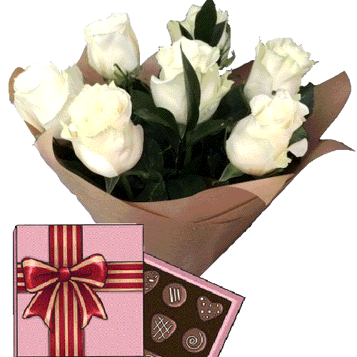 Фото товара 7 белых роз с конфетами в Одессе