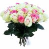 Фото товара 33 кремовые и розовые розы в Одессе